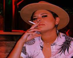 Kennedy Grace smoking